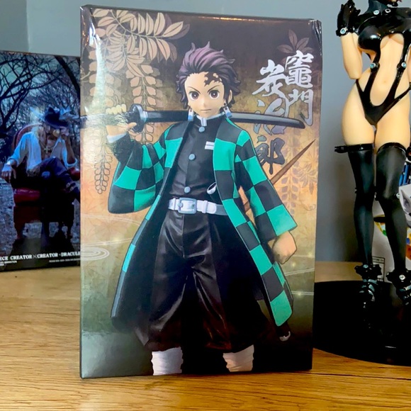 Demon slayer: kimetsu no yaiba tanjiro figurine - Picture 1 of 2